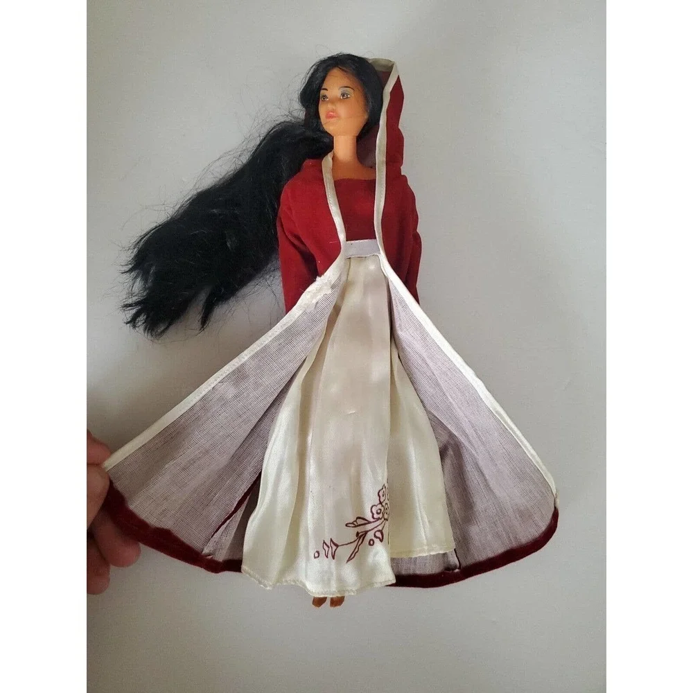 Vintage Barbie Hispanic. 1966 Mattel.